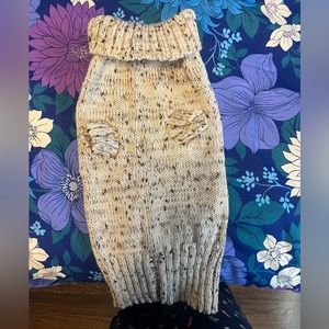 Size large dog sweater turtleneck